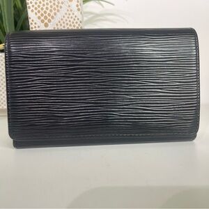 Louis Vuitton Black Epi Tressor Wallet